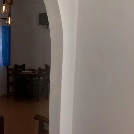 شقة فندقية لاوكاستي فيلاز 3*