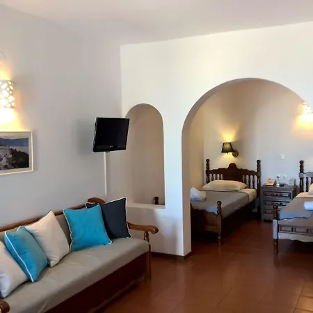 شقة فندقية لاوكاستي فيلاز 3*