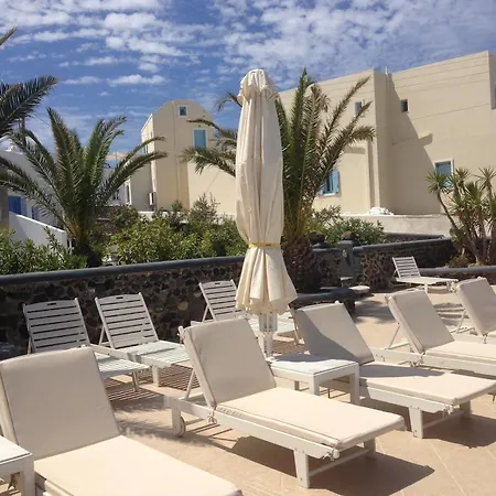 شقة فندقية لاوكاستي فيلاز 3*